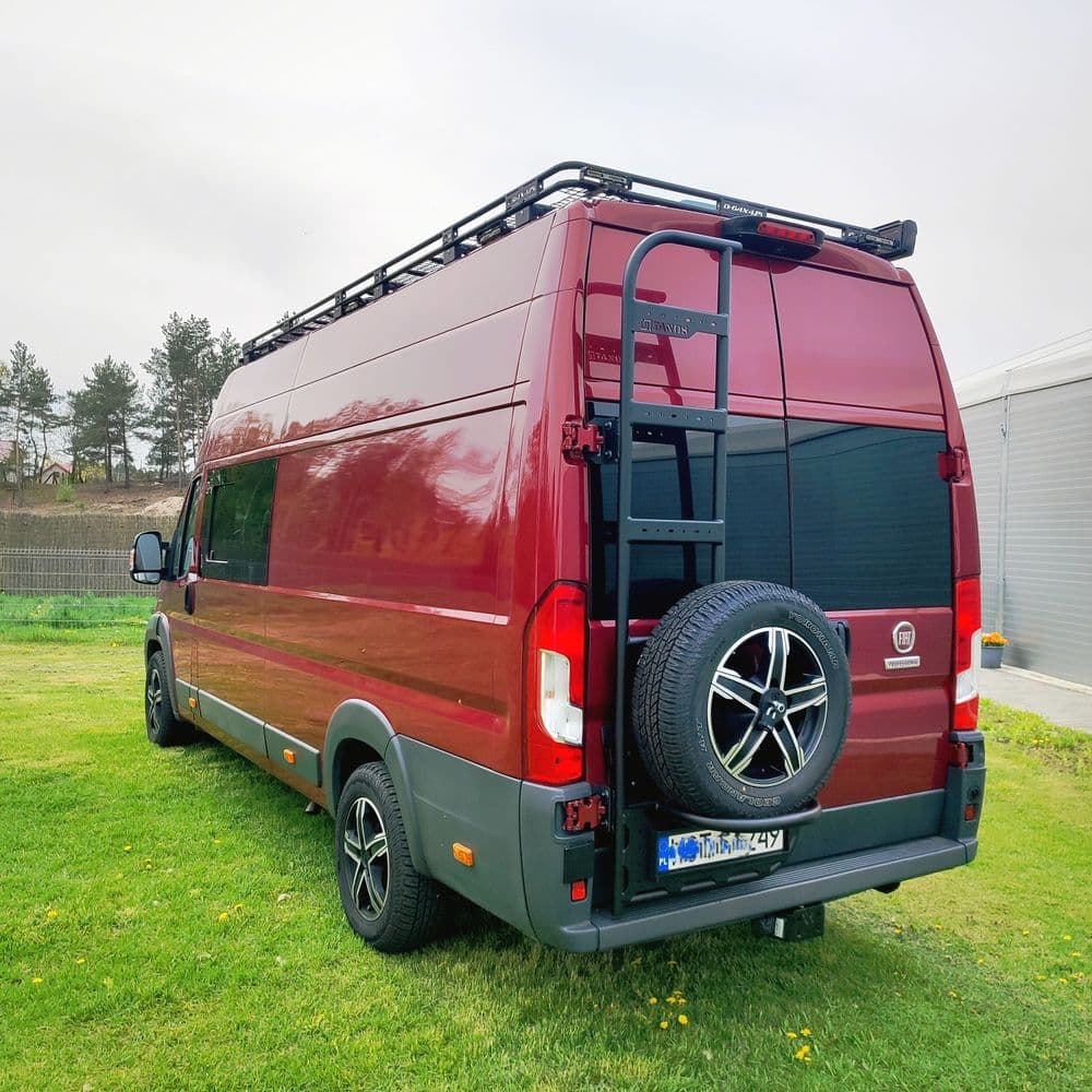 Aluminiowe mocowanie koła zapasowego z drabinką do Fiata Ducato thumbnail 3