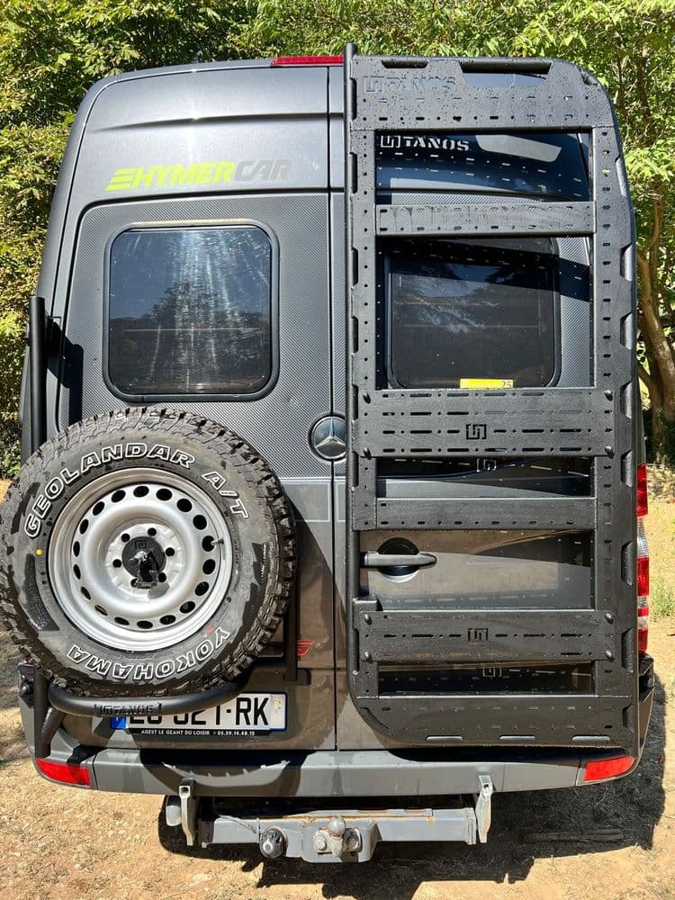 Aluminiowy stelaż wielofunkcyjny do Mercedes-Benz Sprinter 906 oraz Volkswagen Crafter 1