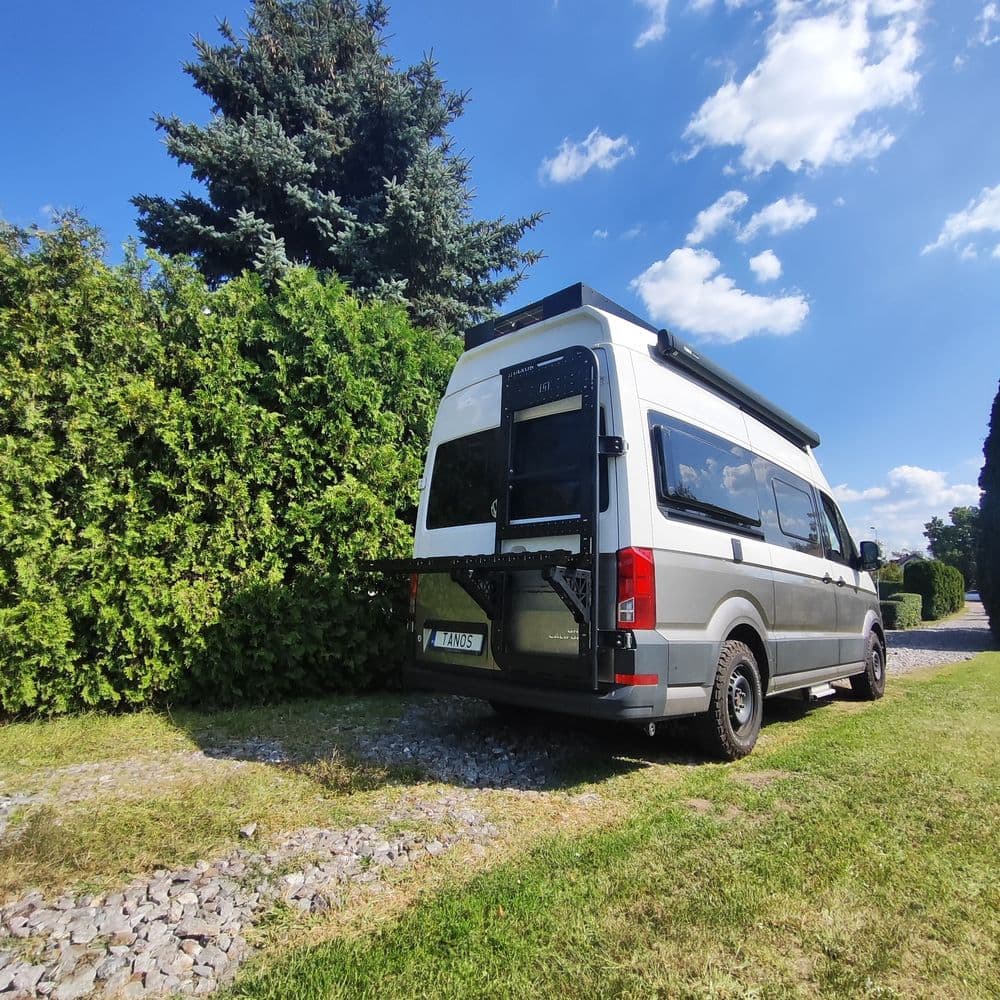 Aluminiowy stelaż wielofunkcyjny do pojazdów MAN TGE, Volkswagen Crafter 2 oraz Volkswagen Grand California thumbnail 6