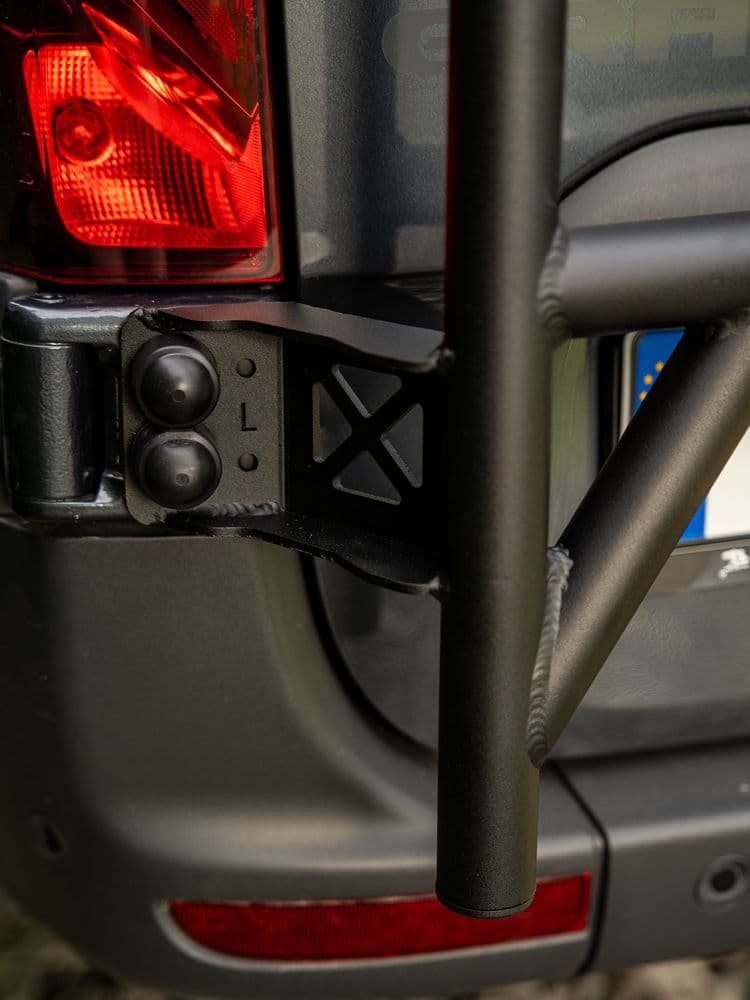 Aluminiowe mocowanie koła zapasowego do Mercedes Sprinter 907 thumbnail 5